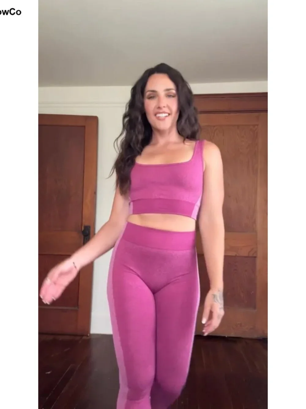 Seamless Square Neck Sports Bra Butt Lifting Leggings 2 Piece Workout Outfit